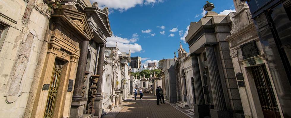 En Recoleta Y Con Jardin Apartment Buenos Aires Exterior foto
